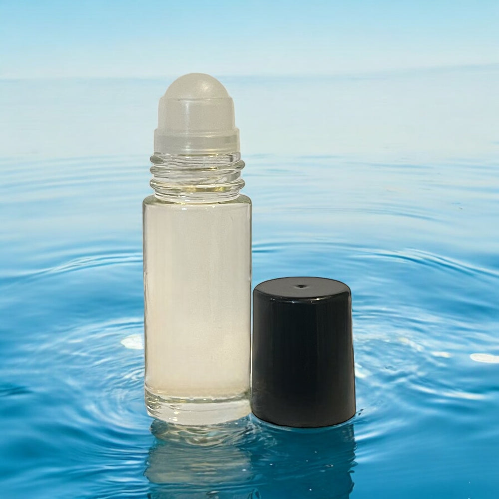 🌺Scent is fruity-fresh with top notes of Blackcurrant, Grapefruit, Bergamot, Lemon, and Ginger.
Middle notes of Pineapple, Cardamom, Patchouli, Pink pepper, and Cinnamon.
Base notes of Ambroxan, Cashmere wood, Haitian vetiver, Musk, Labdanum, and Oakmoss.
 
**Inspired by**   Absolu Aventus by Creed.