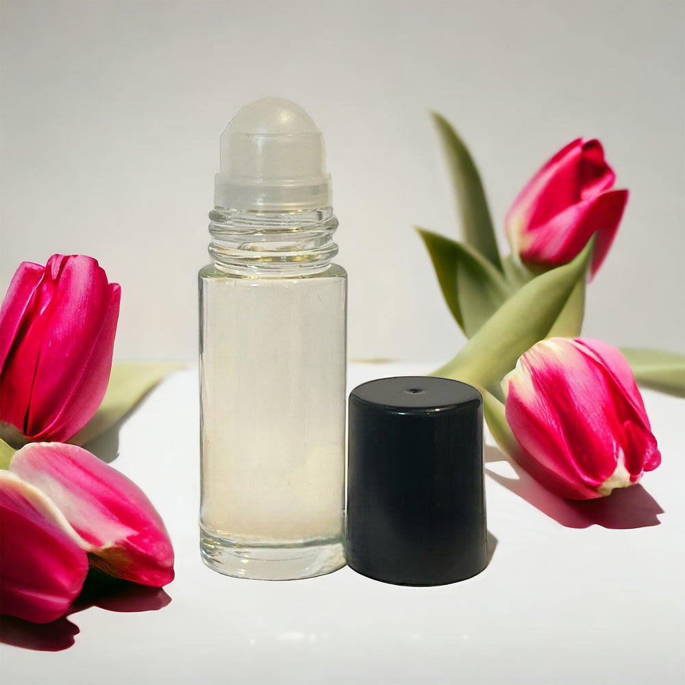 🌺Scent is floral-creamy with fragrance notes of Jasminum grandiflorum absolute, Rosa centifolia absolute, and Orange blossom absolute.     **Inspired by** J’adore L’Or for Dior by Francis Kurkdjian.