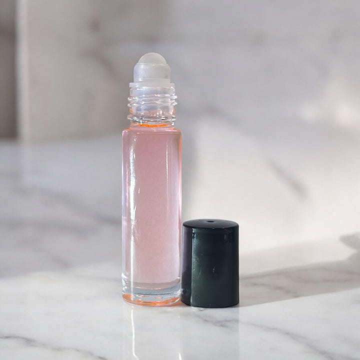 🌺Scent is fruity-sweet with top notes of Orchid, Heliotrope, and Tangerine.

Middle notes of Gourmand accord and Tropical fruit.

Base notes of Vanilla, Musk, and Sandlewood.

 

**Inspired by** Yara Pink by Lattafa.