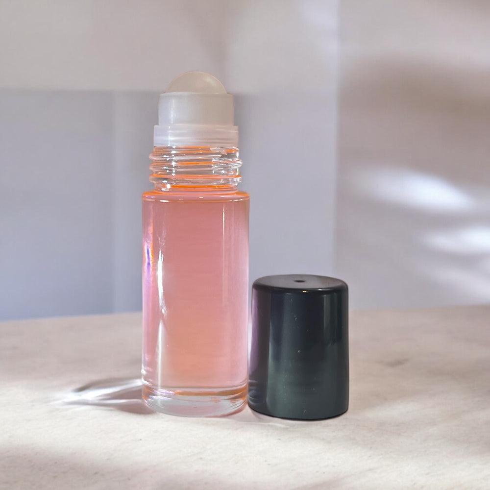 🌺Scent is fruity-sweet with top notes of Orchid, Heliotrope, and Tangerine.

Middle notes of Gourmand accord and Tropical fruit.

Base notes of Vanilla, Musk, and Sandlewood.

 

**Inspired by** Yara Pink by Lattafa.