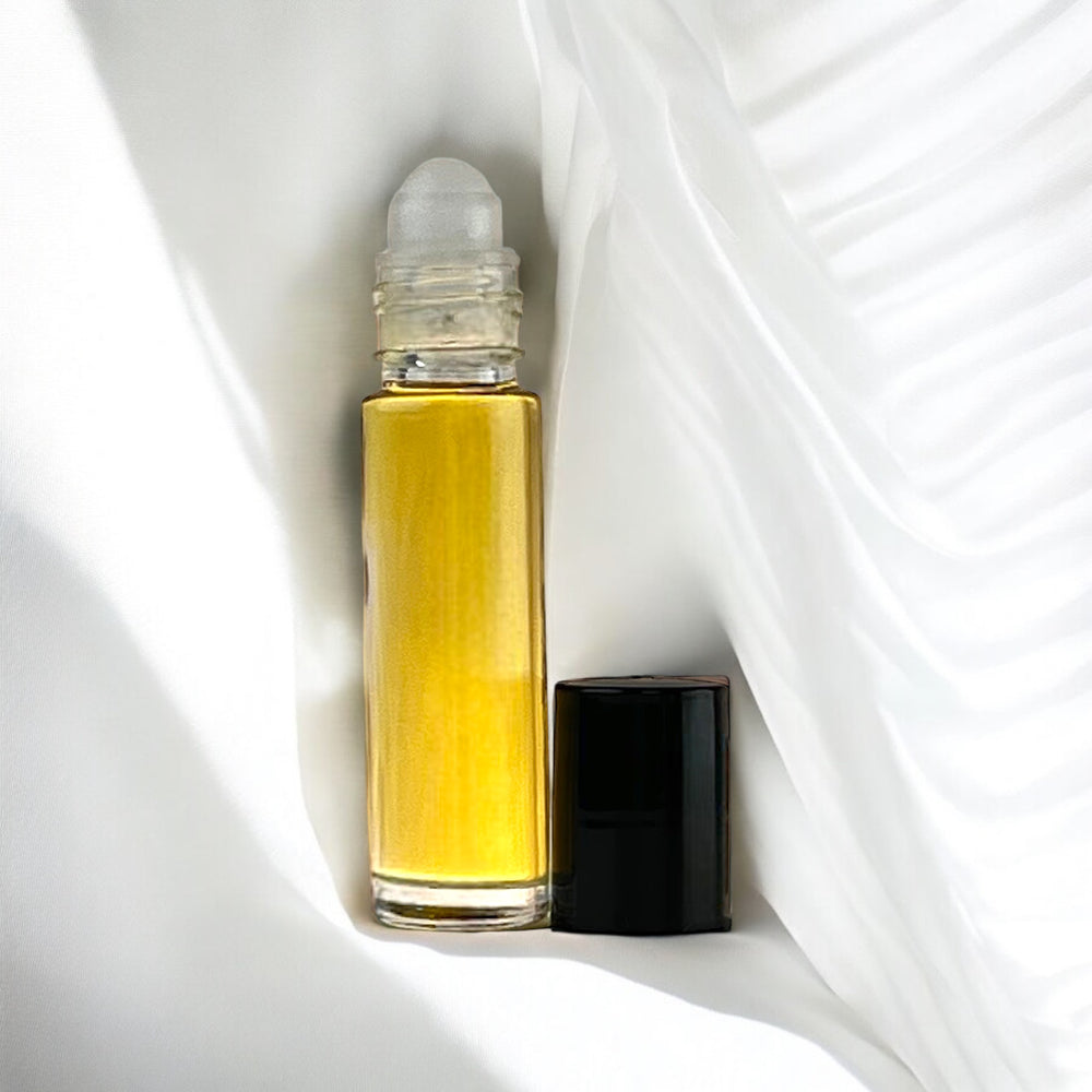 🌺Scent is spicy-sweet.

Top notes of Italian mandarin Orpur®️, Indian cardamom Orpur®️, Clary sage, and Saffron.

Middle notes of Caramel, Virginia cedar Orpur®️, and Oud.

Base notes of Tonka beans, Indonesian patchouli Orpur®️, and Frankincense.

 

**Inspired by**  Eros Najim by Versace.