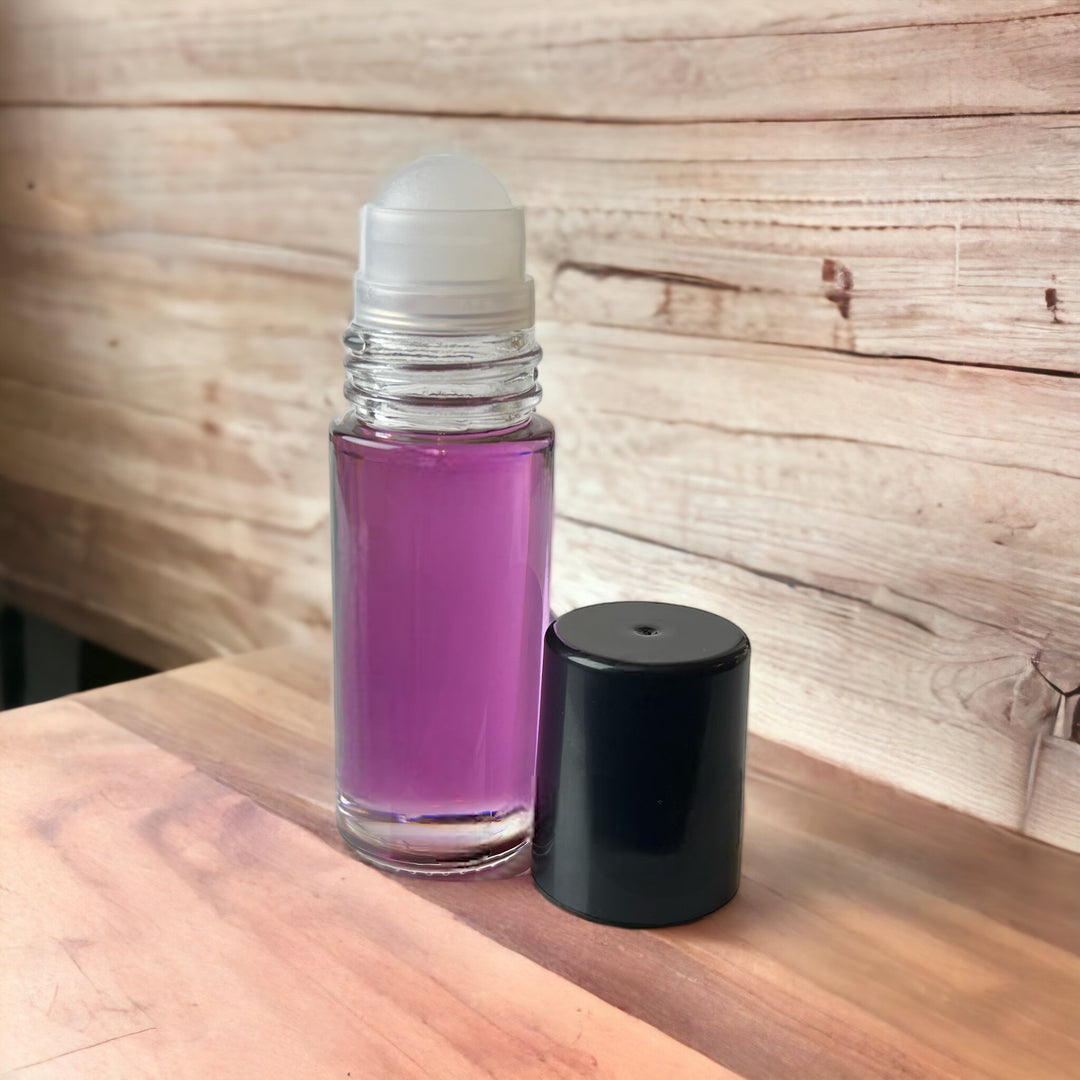 🌺Scent is sweet-gourmand with top notes of Raspberry, Sicilian orange, Bergamot, and Fig leaf.  Middle notes of Sugar powder, Liquorice blossom, Red fruits, and Lily of the valley.  Base notes of Caramel, Vanilla, Tonka bean, Musk, and Sandalwood.     **Inspired by**   Pink Sugar by Aquolina 