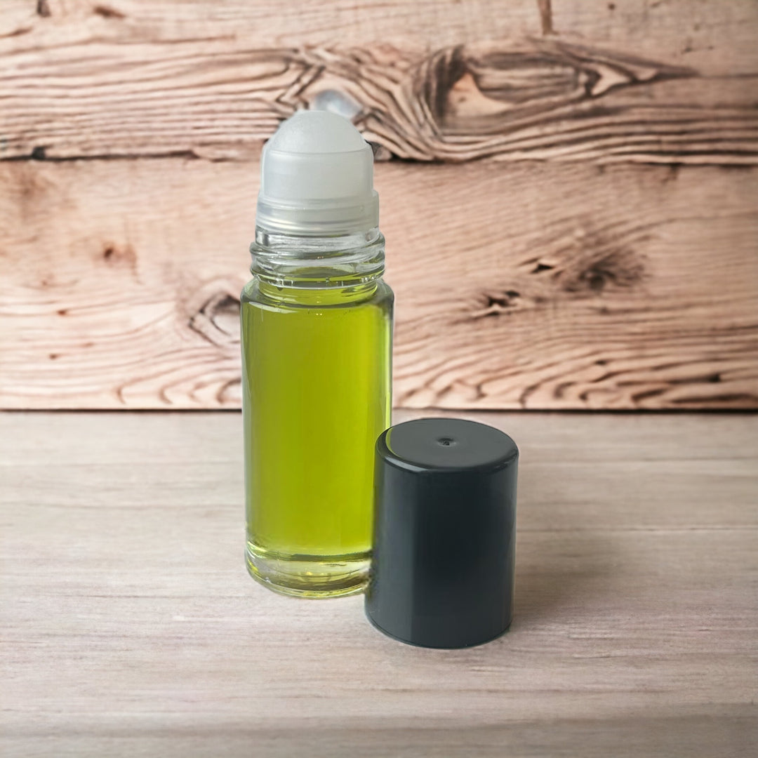 🌺Scent is spicy-sweet with top notes of Sage and Lavender.  Middle notes of Mugwort.  Base notes of Sandalwood, Musk, Myrrh, Patchouli, and Vanilla.     **Inspired by**   Paul Sebastian by Paul Sebastian