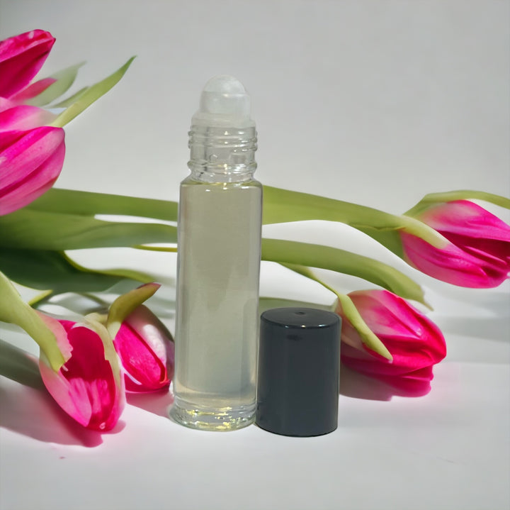 🌺Scent is sweet-floral with top notes of Almond, Bergamot, Coffee, and Lemon.  Middle notes of Orange Blossom, Bulgarian rose, Jasmine sambac, Praliné, Tuberose, and Cinnamon.  Base notes of Roasted tonka bean, Amber, Cocoa, Patchouli, Cashmere, Musk, Sandalwood, and Cedarwood.     **Inspired by**  Good Girl by Carolina Herrera.