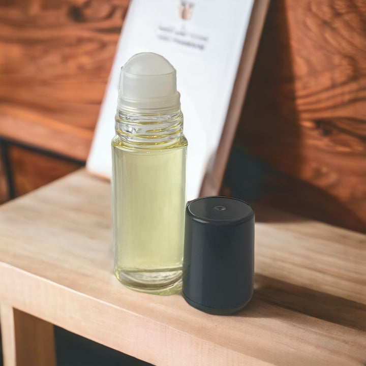 🌺Scent is fruity-animal with fragrance notes of Musk, Blackcurrant,Lily, Osmanthus, Patchouli, Sandalwood, Nutmeg, Vetiver, and Grapefruit.     **Inspired by**   New York Musk by Bond No. 9.